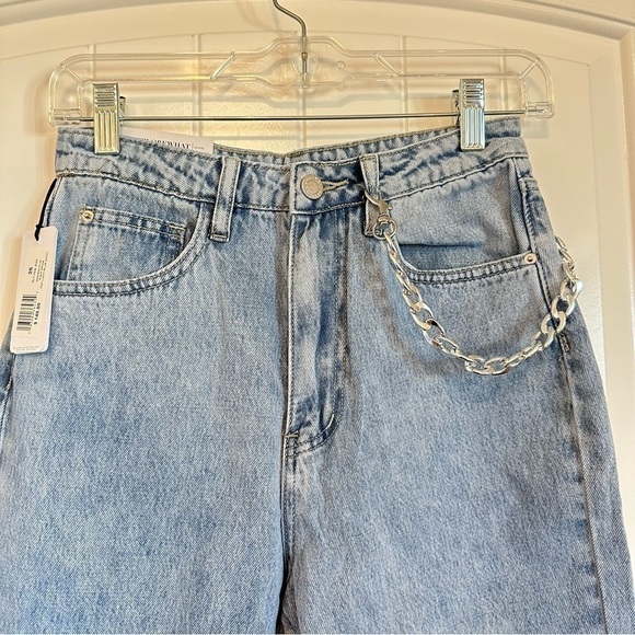 NWT WeWoreWhat slit hem jeans in real stiff denim retro vintage inspired chain - Picture 2 of 12